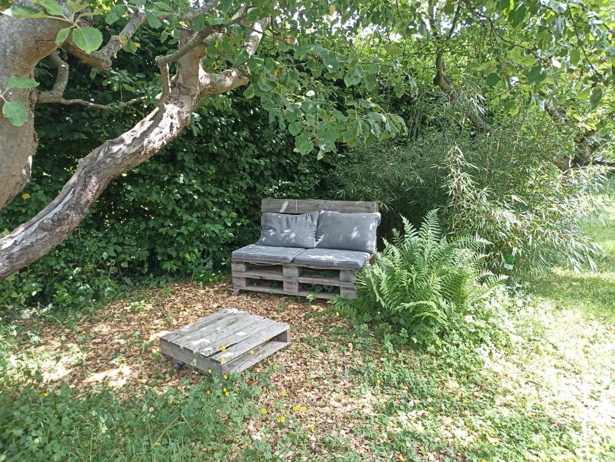 L'Echappee Au Jardin, Yourte Bucolique Godinne ภายนอก รูปภาพ